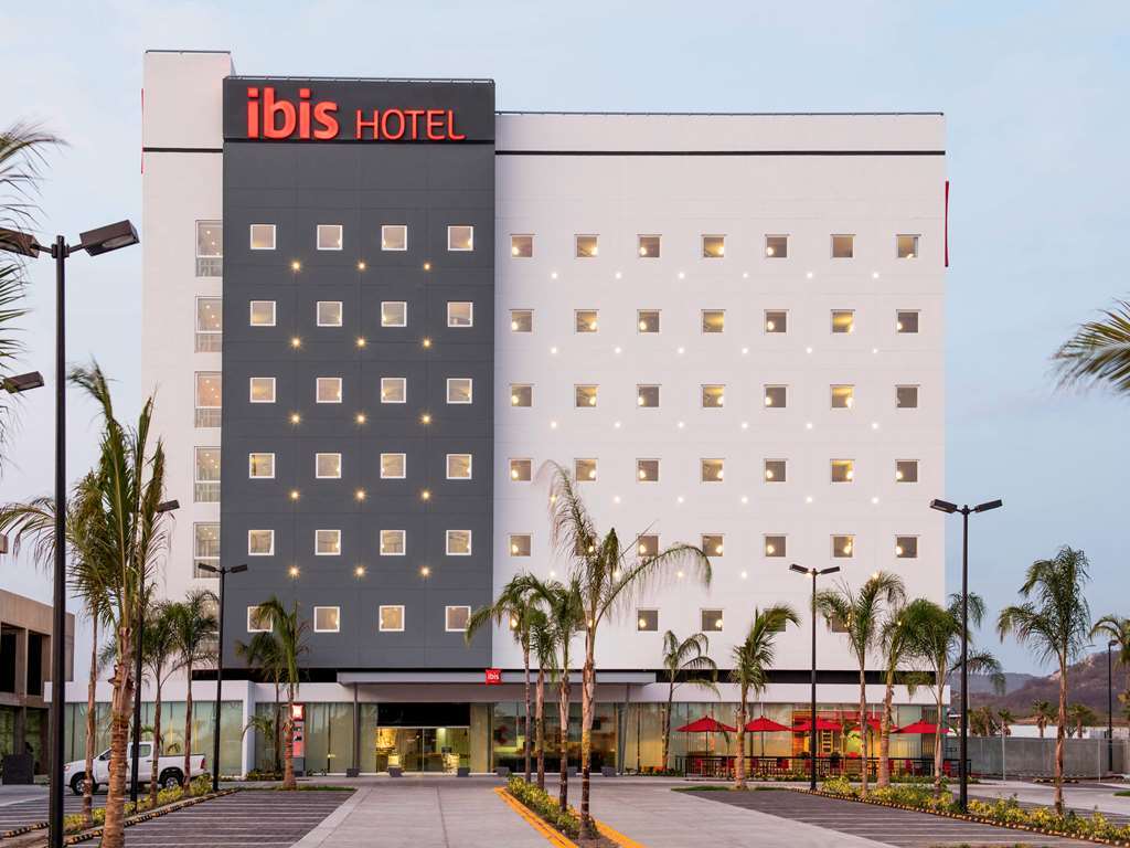 Ibis Mazatlan Marina Hotel Kültér fotó